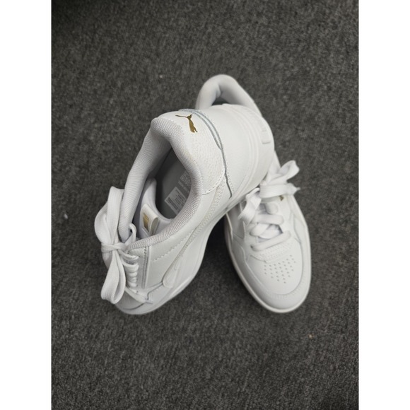Women's White Puma Platform  Sneakers Sz 8 - Picture 1 of 9